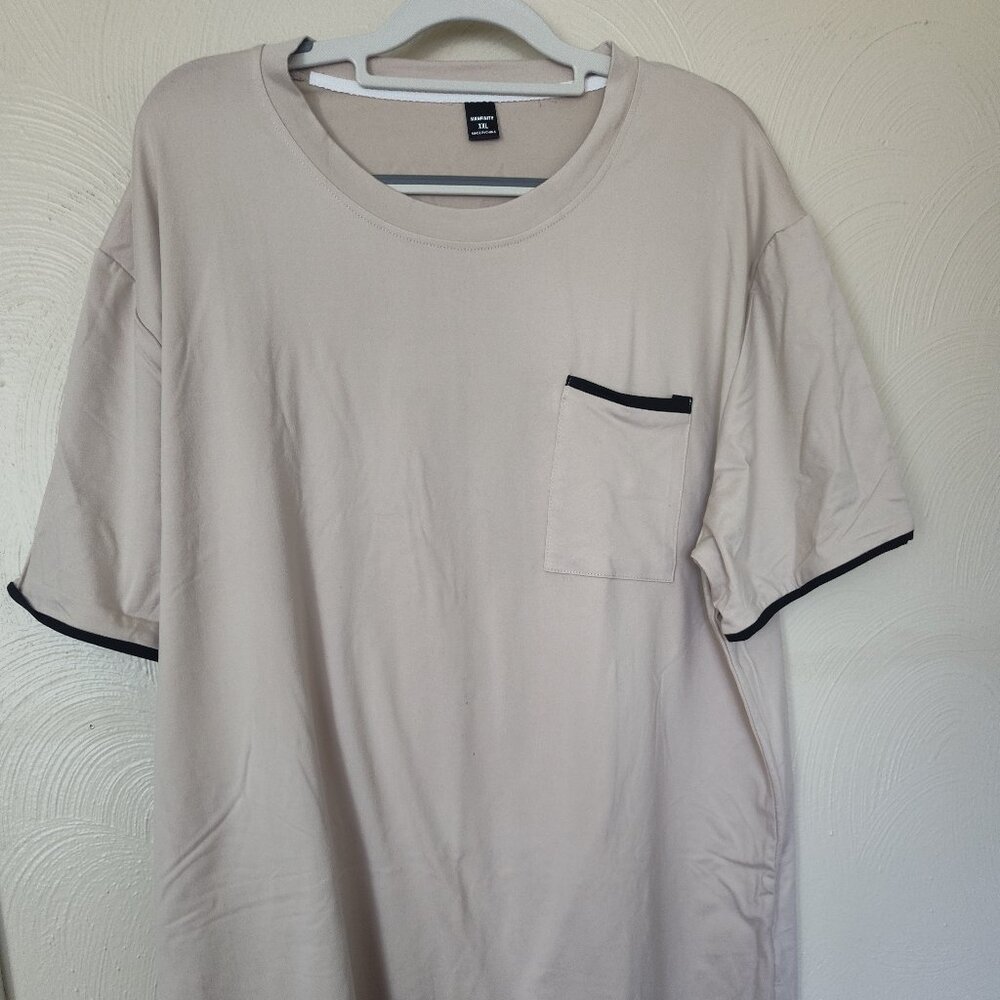 Casual T-Shirt with Front Pocket